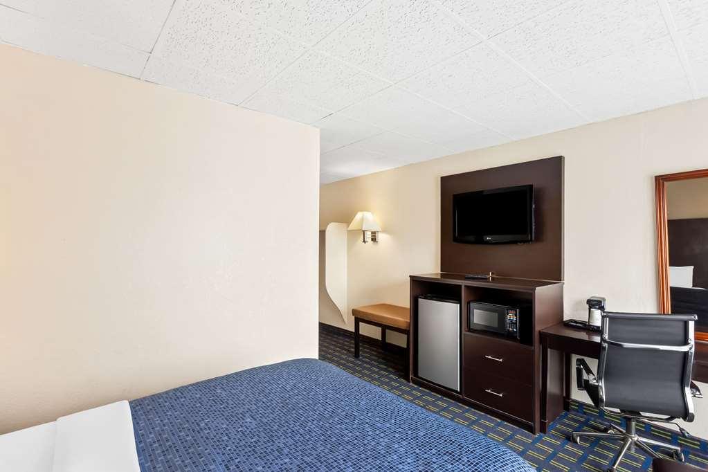 Econo Lodge Waynesboro - Skyline Drive Номер фото